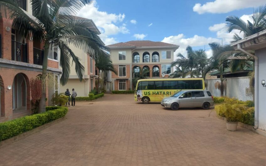 Appartements a vendre dans la ville de Lubumbashi au golf Plateau non loin de Mwapusukeni