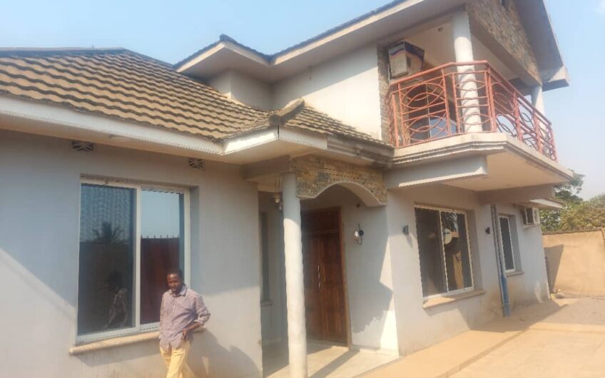 maison a louer a Lubumbashi meteo Golf