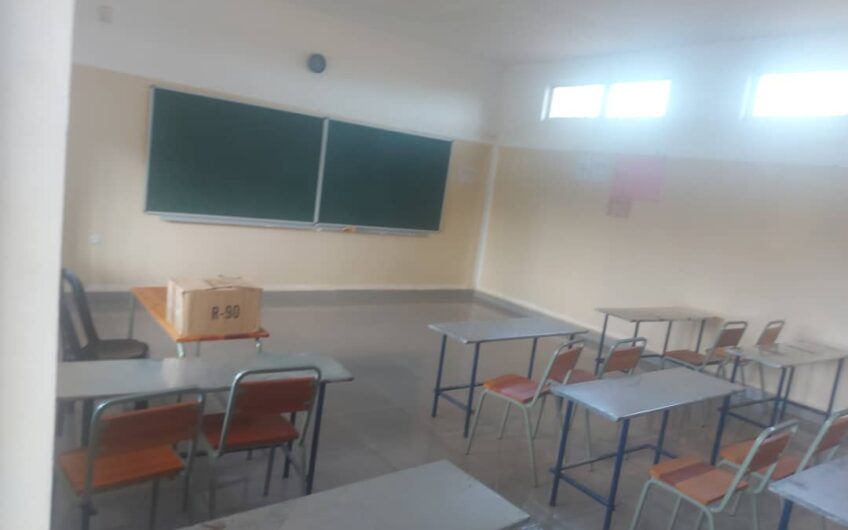 Ecole à vendre à Lubumbashi quartier Golf Malela