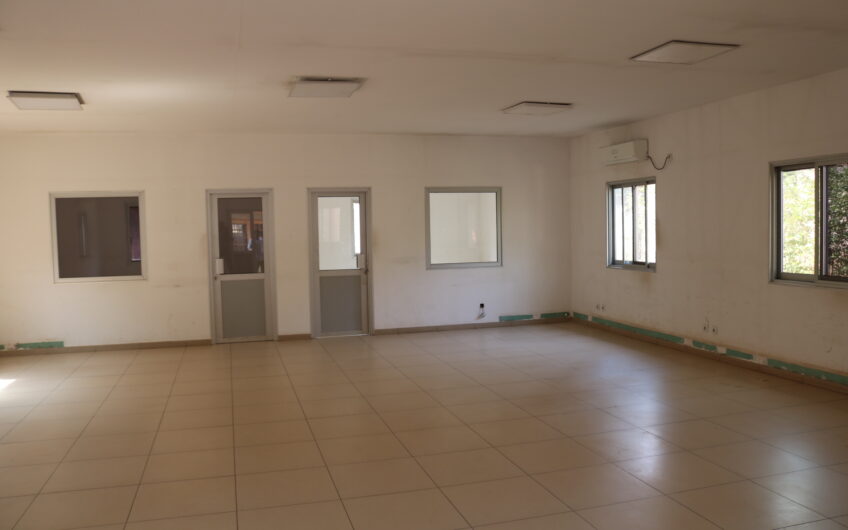 Bureau a Louer dans la ville de Lubumbashi non loin de pullman hôtel
