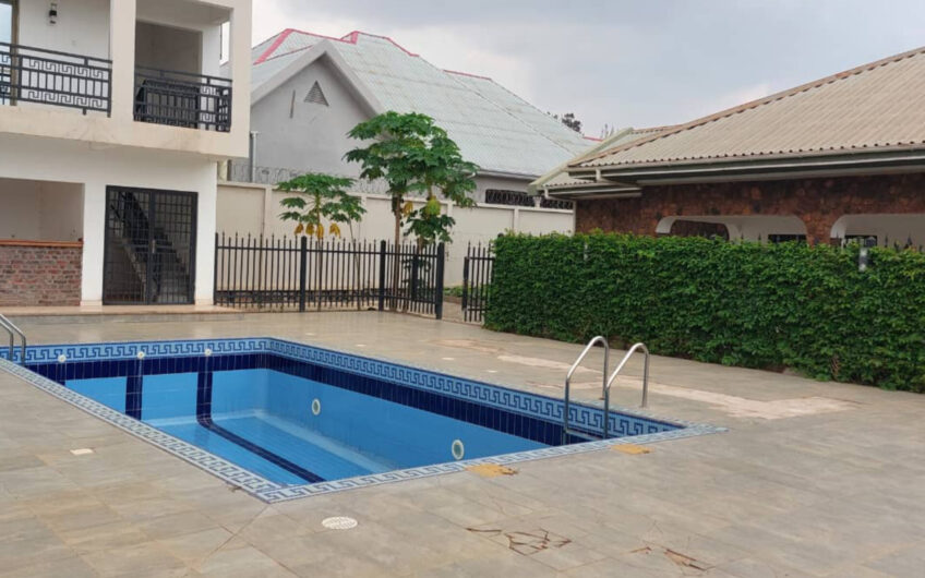 Maison a louer dans la ville de Lubumbashi au quartier golf battant