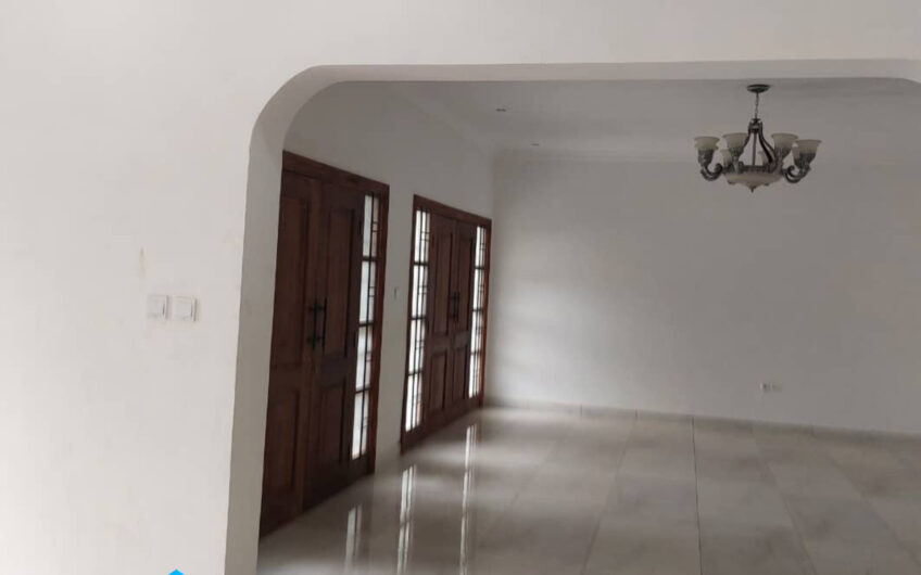 Maison a louer dans la ville de Lubumbashi au quartier golf battant