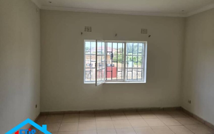 Maison a louer a Lubumbashi au  golf battant