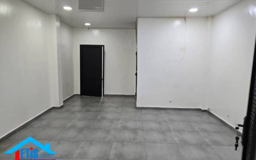 bureau de 65m carré a louer dans la ville de Lubumbashi