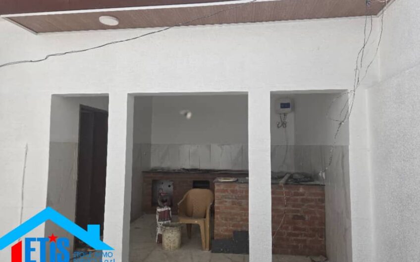 Maison à vendre à lubumbashi au quartier Golf Lido