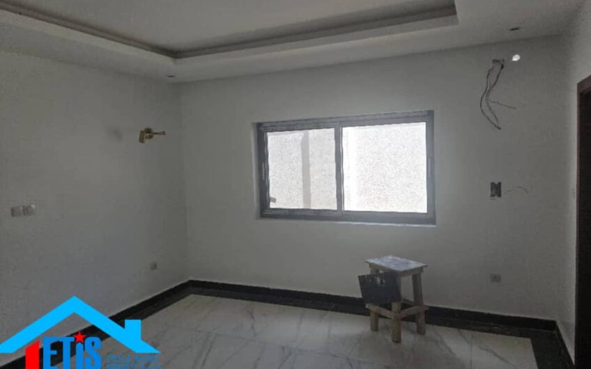 Maison à vendre à lubumbashi au quartier Golf Lido
