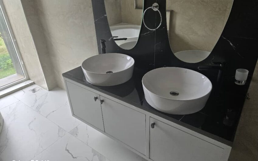 Appartement meublé à louer non loin du golf club de Lubumbashi/tous pour la RDC