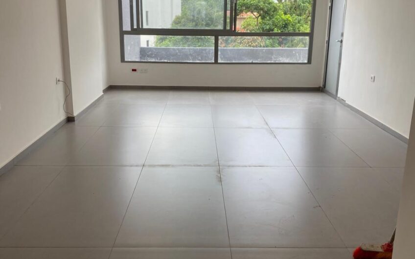 Bureau a louer a  Lubumbashi quartier Bauduin sur la route principale