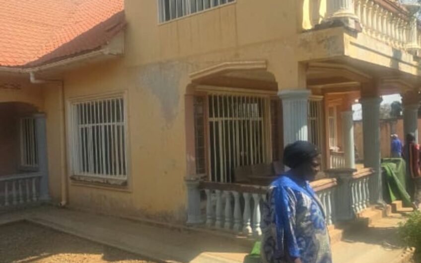 Maison à vendre dans la ville de Lubumbashi