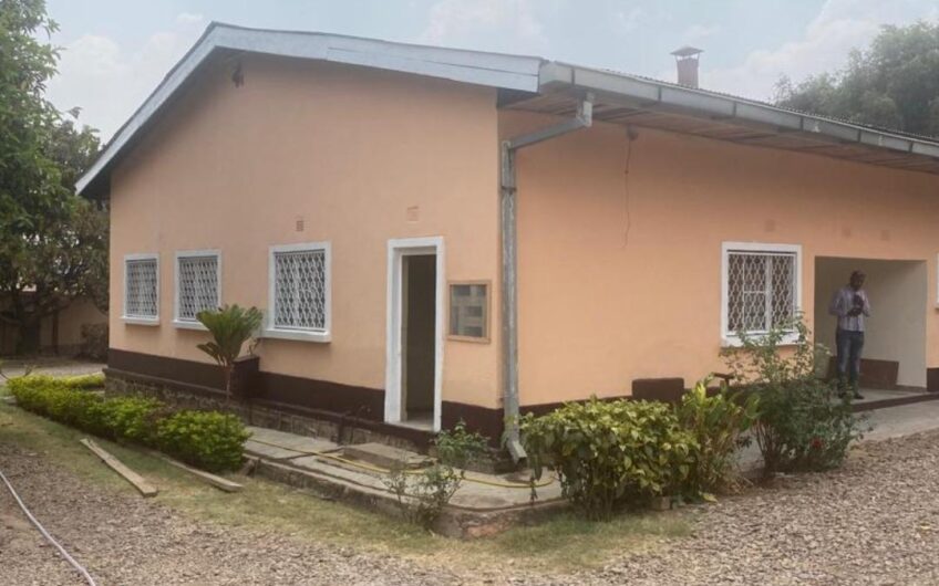 Bureaux à louer dans  la ville de Lubumbashi ,dans le quartier Baudouin