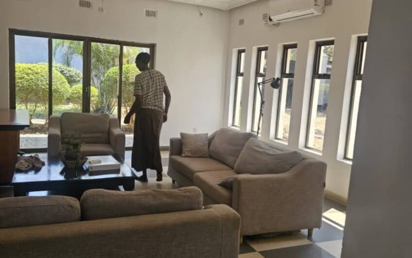Maison à louer  dans la ville de Lubumbashi